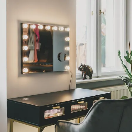 Zentral Gelegenes Fuer Bis Zu 6 Personen Am Alexanderplatz Apartment *