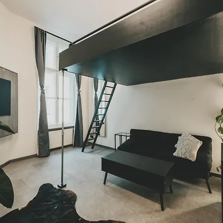 Altbauloft Im Herzen Berlins Berlín