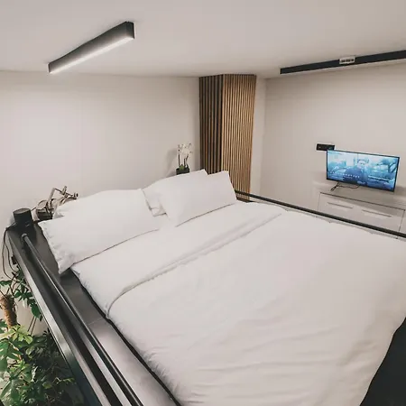 Altbauloft Im Herzen Berlins Apartmán Berlín